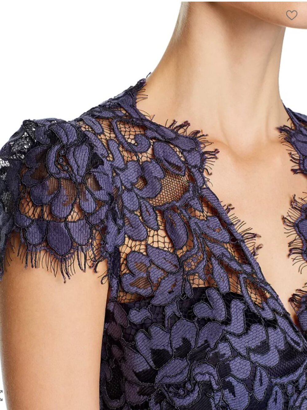 Eliza J Scalloped Lace Gown - Picture 2 of 8